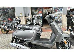 VENDO KYMCO LIKE 125 (2021 - 26) NUOVA A MONTEFORTE IRPINO (CODICE 9727834) - MOTO.IT