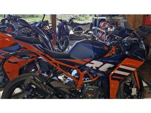 VENDO KTM RC 390 (2022 - 26) NUOVA A CHIETI (CODICE 9803635) - MOTO.IT