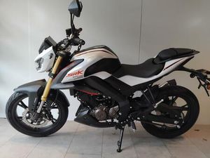 QJ MOTOR SRK 125 S NEUFAHRZEUG 3 JAHRE HERSTELLERGARANTIE