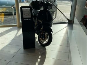 TISTO SUNSHINE 6TISTO SU0 E-ROLLER – VORFÜHRFAHRZEUG VOM AUTOHAUS