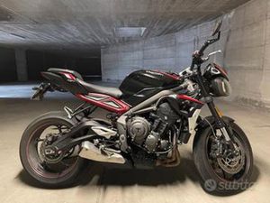 TRIUMPH STREET TRIPLE R