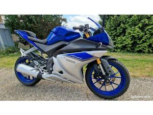 YAMAHA YZF-R125 – 2018 – 9 800 KM – EXCELLENT ÉTAT