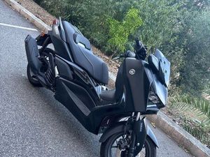 XMAX 125 TECH MAX 2023