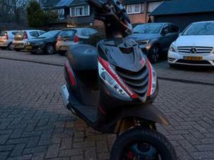 ZIP 172CC STAGE 2 A1 — SCOOTERS | PIAGGIO — MARKTPLAATS