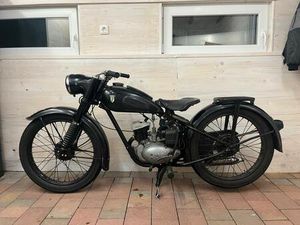 DKW RT 125 OLDTIMER MOTORRAD BAUJAHR 1952