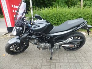 SUZUKI SV650