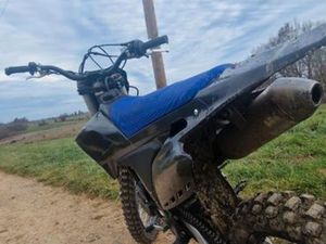 MOTOCROSS 250 CC 4 TEMPS