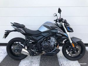 VOGE 500R A2 ( 1 396 KMS )