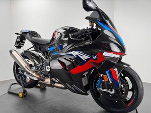 BMW M 1000 RR *COMPETITION *NEUWERTIG