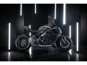 DUCATI DIAVEL V4 * 1.HAND/SCHECKHEFT*