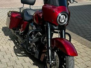 ② SPÉCIAL ROAD KING