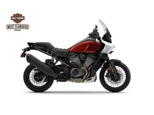 ② HARLEY-DAVIDSON PAN AMERICA 1250 SPECIAL