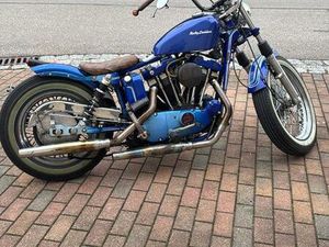 HARLEY-DAVIDSON IRONHEAD SPORTSTER XLCH