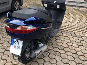 SUZUKI BURGMAN 125 CCM BLAU