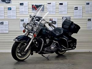 2001 HARLEY DAVIDSON ROAD KING A VENDRE