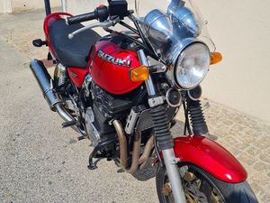 VENDS SUZUKI INAZUMA 1200
