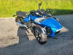 CAN AM SPYDER 1300