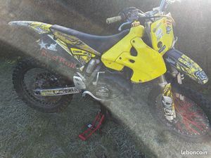 SUZUKI 125 RM