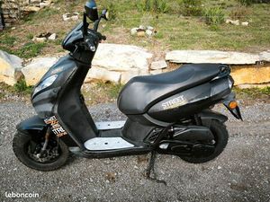 SCOOTER PEUGEOT 50 STREETZONE