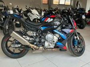 BMW M 1000 R