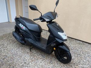 A VENDRE SCOOTER ORBIT 3