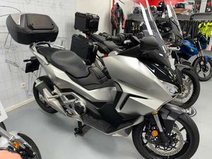 ② HONDA FORZA 750 2021