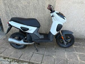 YAMAHA STUNT SLIDER MBK