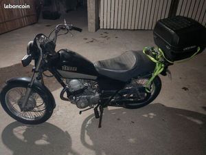 YAMAHA 125 SR