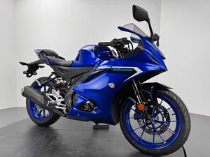 YAMAHA YZF-R125 *NEUFAHRZEUG MJ2025