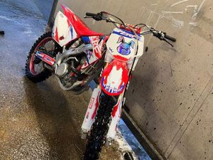 ÉCHANGE 250 CRF