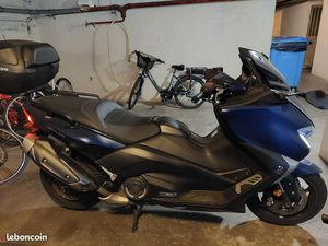 VENDRE TMAX 530SX