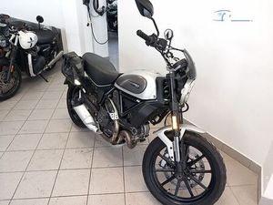 DUCATI SCRAMBLER 800