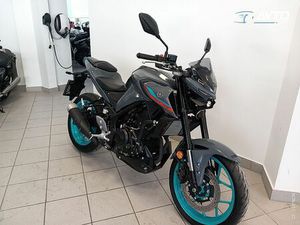 YAMAHA MT-03