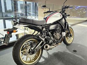 ② YAMAHA XSR 700 XTRIBUTE