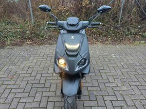 PEUGEOT SPEEDFIGHT 4 SPORT EDITION 45 KMH