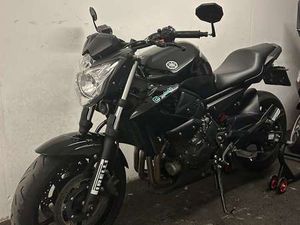 YAMAHA XJ 6