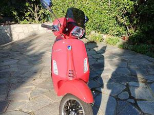 PIAGGIO SPRINT ROSSO