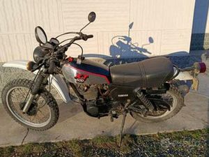 YAMAHA XT 500