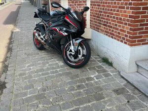 ② BMW S1000RR 2022 +- 10000 KM