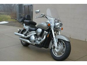 2005 HONDA® VTX™ 1300 C