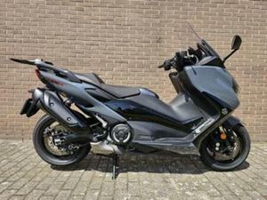 YAMAHA T-MAX XP 560 A TECH MAX (BJ 2022) — MOTOREN | YAMAHA — MARKTPLAATS