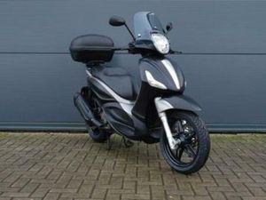 PIAGGIO BEVERLY 350 SPORT ABS 2014 NIEUWE BANDEN TOPKOFFER — MOTOREN | PIAGGIO — MARKTPLAATS