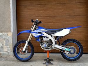YAMAHA YZ 450 F 2019