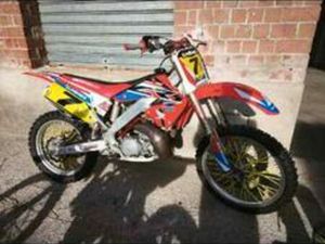 HONDA - CR 250