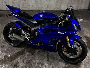 YAMAHA R6 RJ11 *TOP*