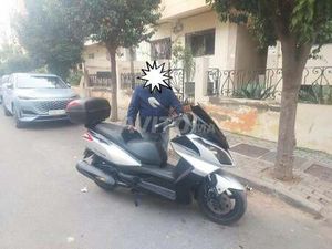 KYMCO DINKSTREET 300I ABS INJECTION