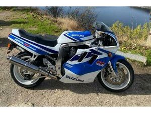 SUZUKI - GSXR750M