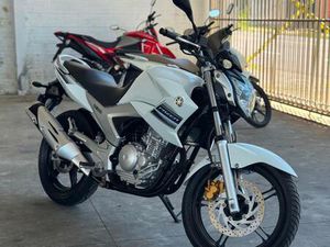 YAMAHA FAZER 250 LE BLACK EDITION