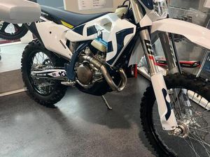 FE 450 HUSQVARNA MODELL 26, NEUFAHRZEUG, BREMBO