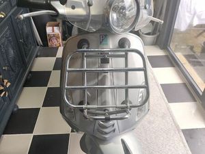 VESPA PRIMAVERA 125 TOURING — IMPECÁVEL | 7.750 KM | ÚNICO DONO CARREGOSA
